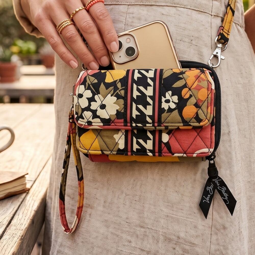 Vera Bradley Bittersweet Smartphone Wallet Wristlet Case